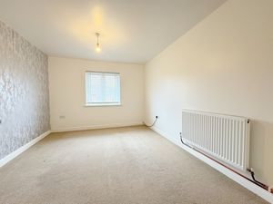 ROPER CLOSE- click for photo gallery